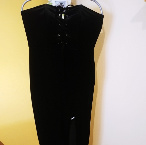 Dresses & Skirts - Black velour medium size bustier dress